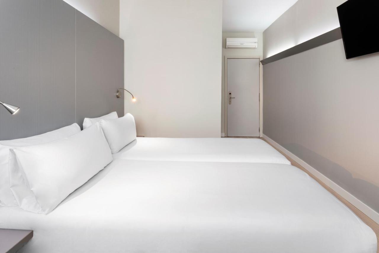 Barcelona Mollet 2*