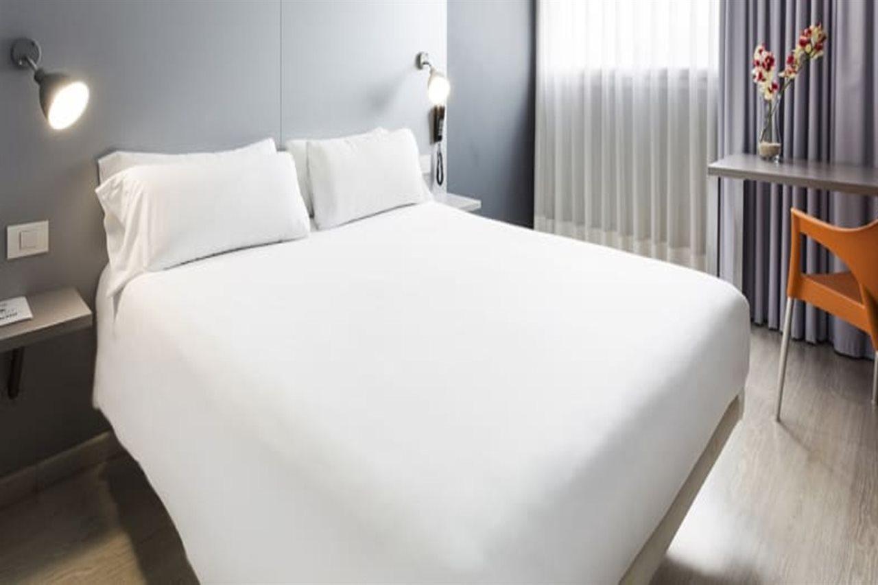 Barcelona Mollet 2*